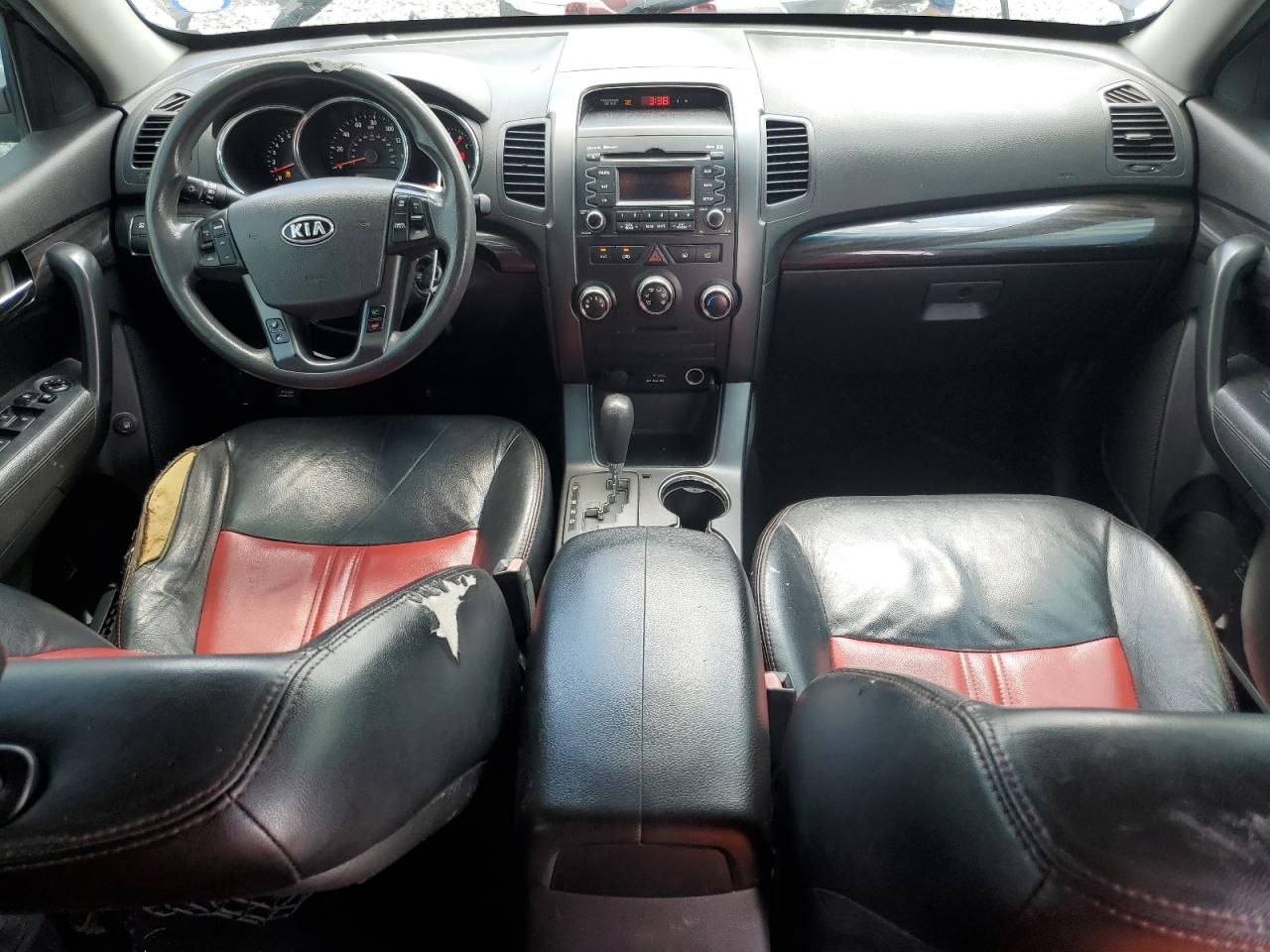2011 Kia Sorento Base VIN: 5XYKT4A21BG069218 Lot: 65320655