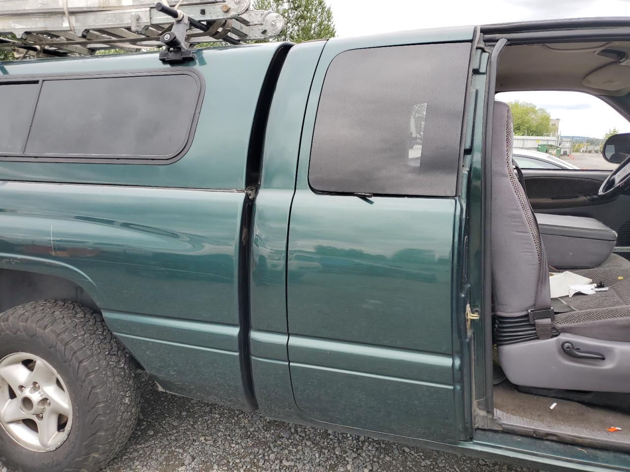 2001 Dodge Ram 1500 VIN: 3B7HF13Z11M257295 Lot: 63613715