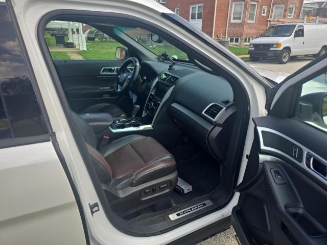 Parquets FORD EXPLORER 2015 Biały