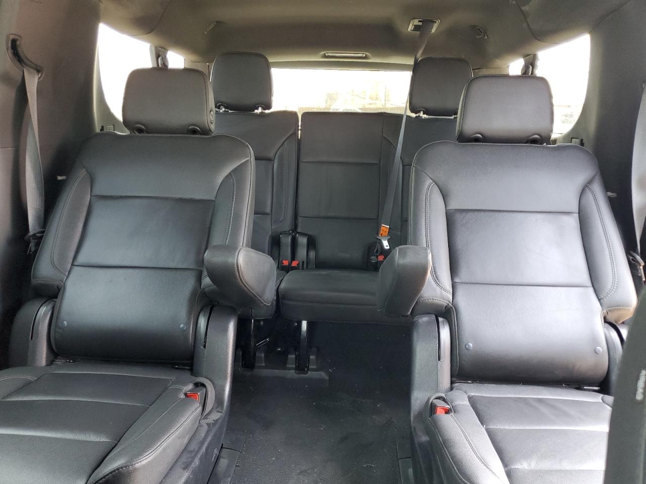 2022 Chevrolet Suburban K1500 Z71 VIN: 1GNSKDKDXNR331866 Lot: 65722205