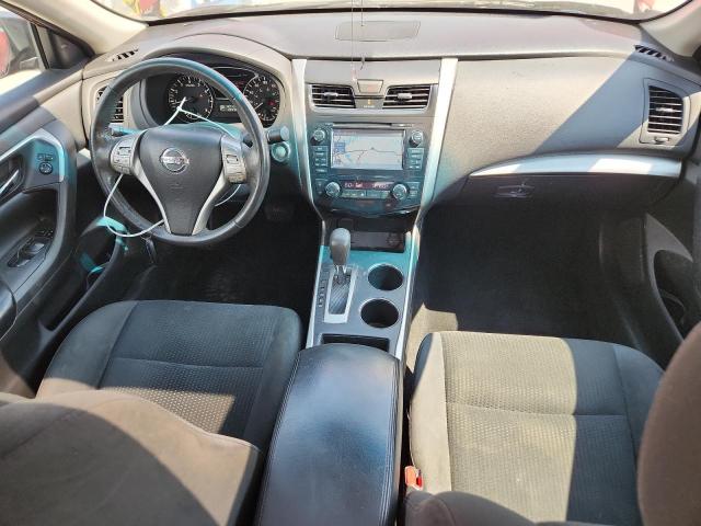 Sedans NISSAN ALTIMA 2015 Czerwony