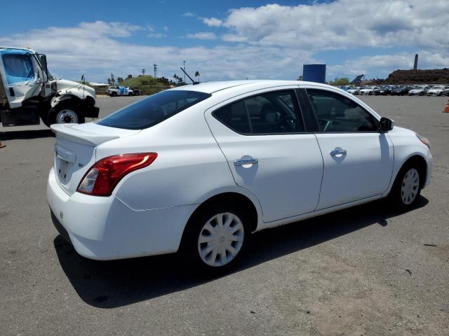  NISSAN VERSA 2019 Белы