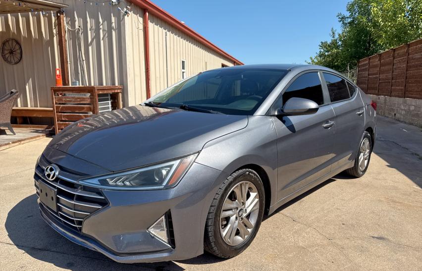  HYUNDAI ELANTRA 2019 Szary