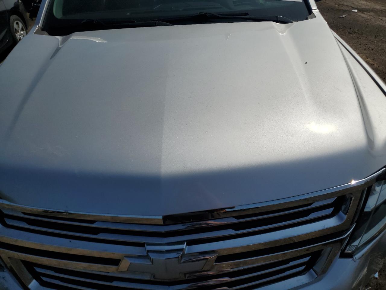 1gnskjkc5jr298422 1GNSKJKC5JR298422 2018 Chevrolet Suburban K1500 Premier