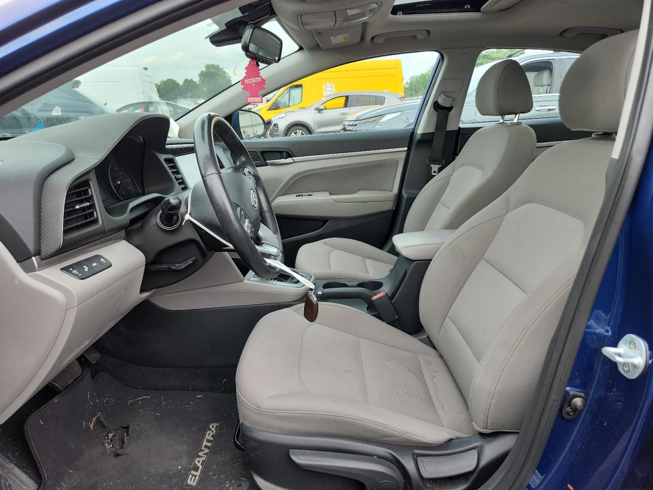 2019 Hyundai Elantra Sel VIN: 5NPD84LF5KH467101 Lot: 64034325