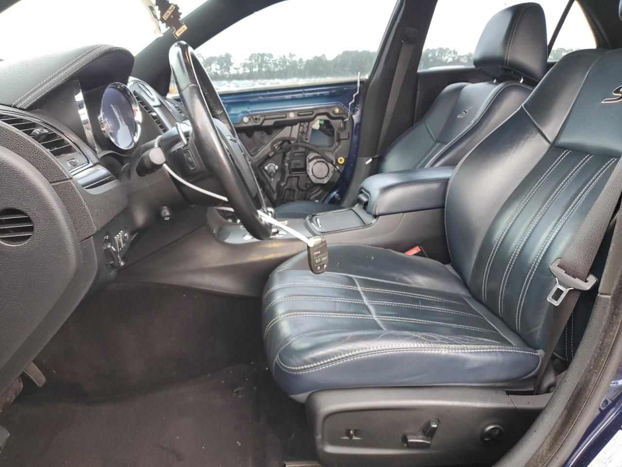 2014 Chrysler 300 S VIN: 2C3CCABG0EH228558 Lot: 65129665
