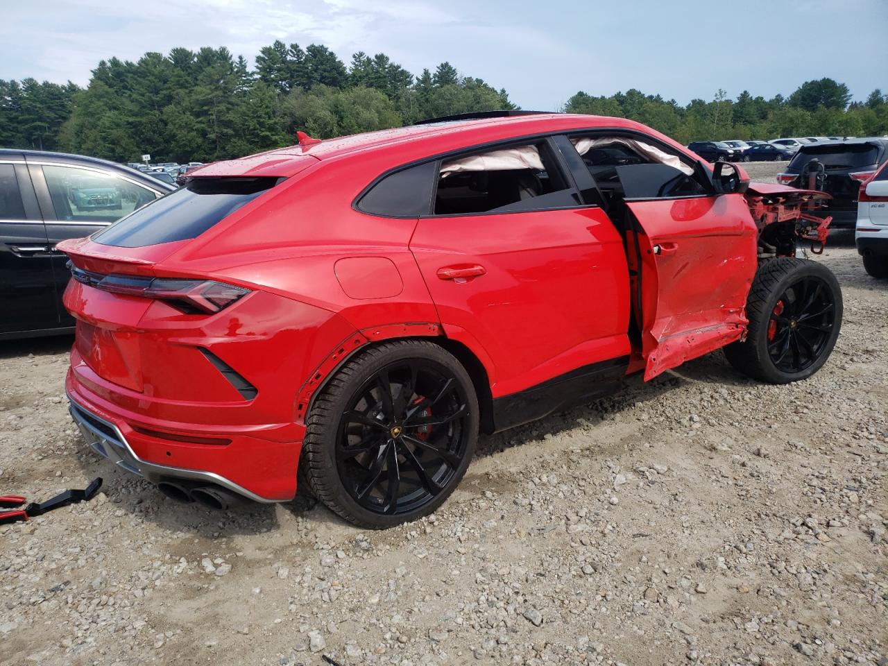 2021 Lamborghini Urus ZPBUA1ZLXMLA15801 from the USA