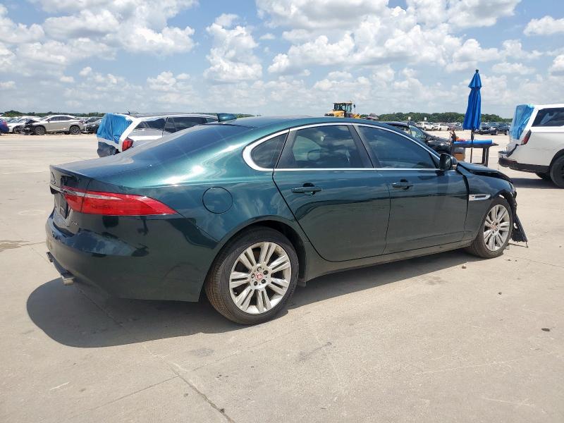 Sedans JAGUAR XF 2017 Zielony