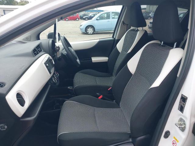 2013 TOYOTA YARIS TREN