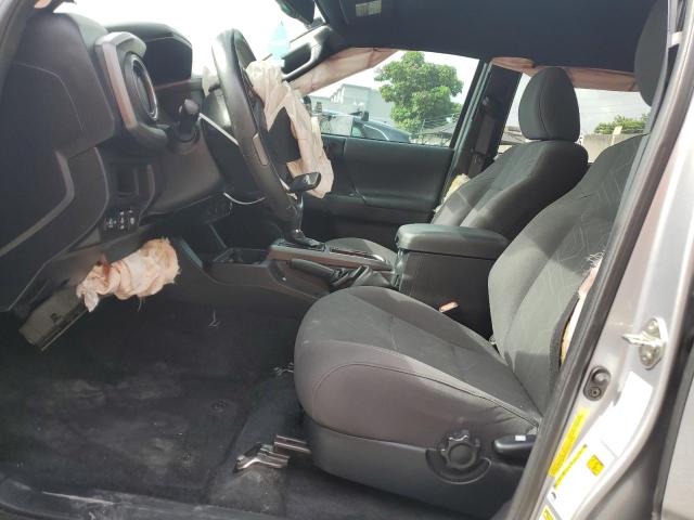  TOYOTA TACOMA 2017 Srebrny