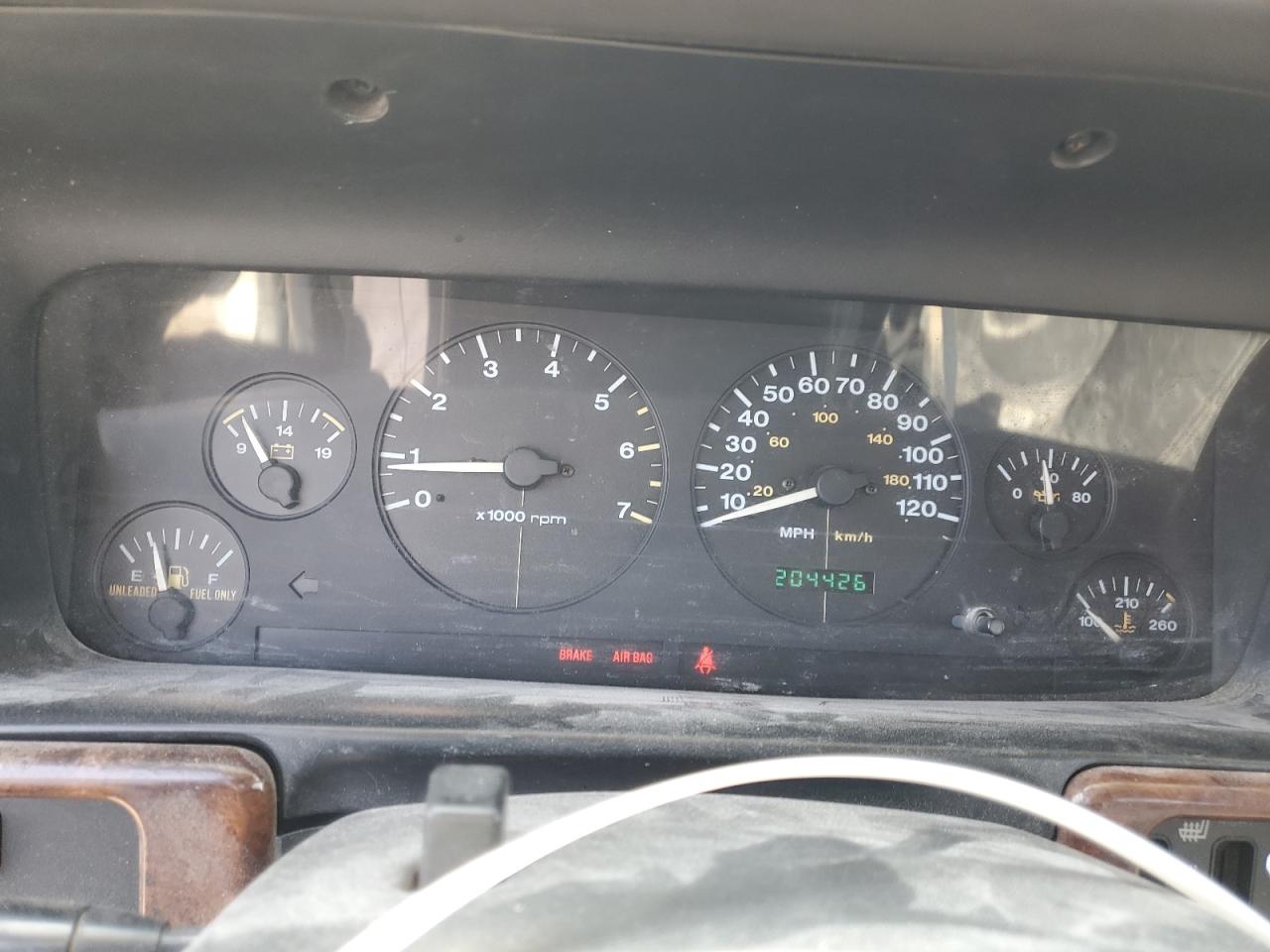 1997 Jeep Grand Cherokee Limited VIN: 1J4FX78SXVC680882 Lot: 63637725
