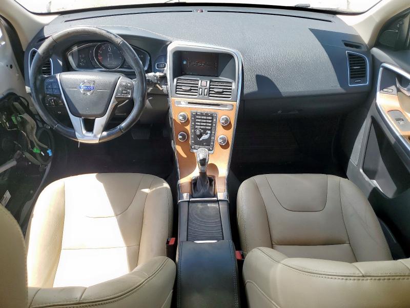  VOLVO XC60 2017 Biały