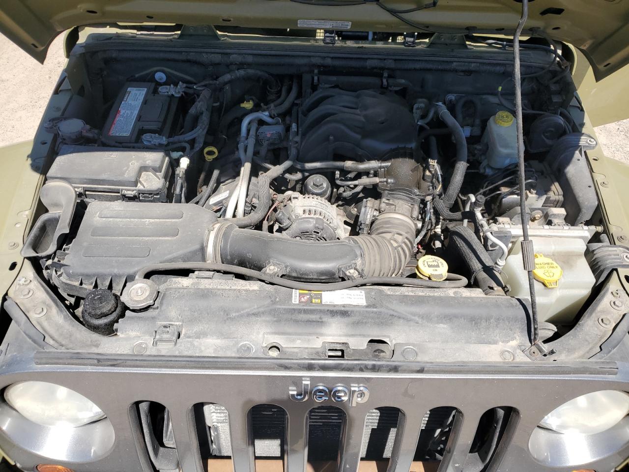 2013 Jeep Wrangler Unlimited Sport VIN: 1C4BJWDG6DL582836 Lot: 65258495