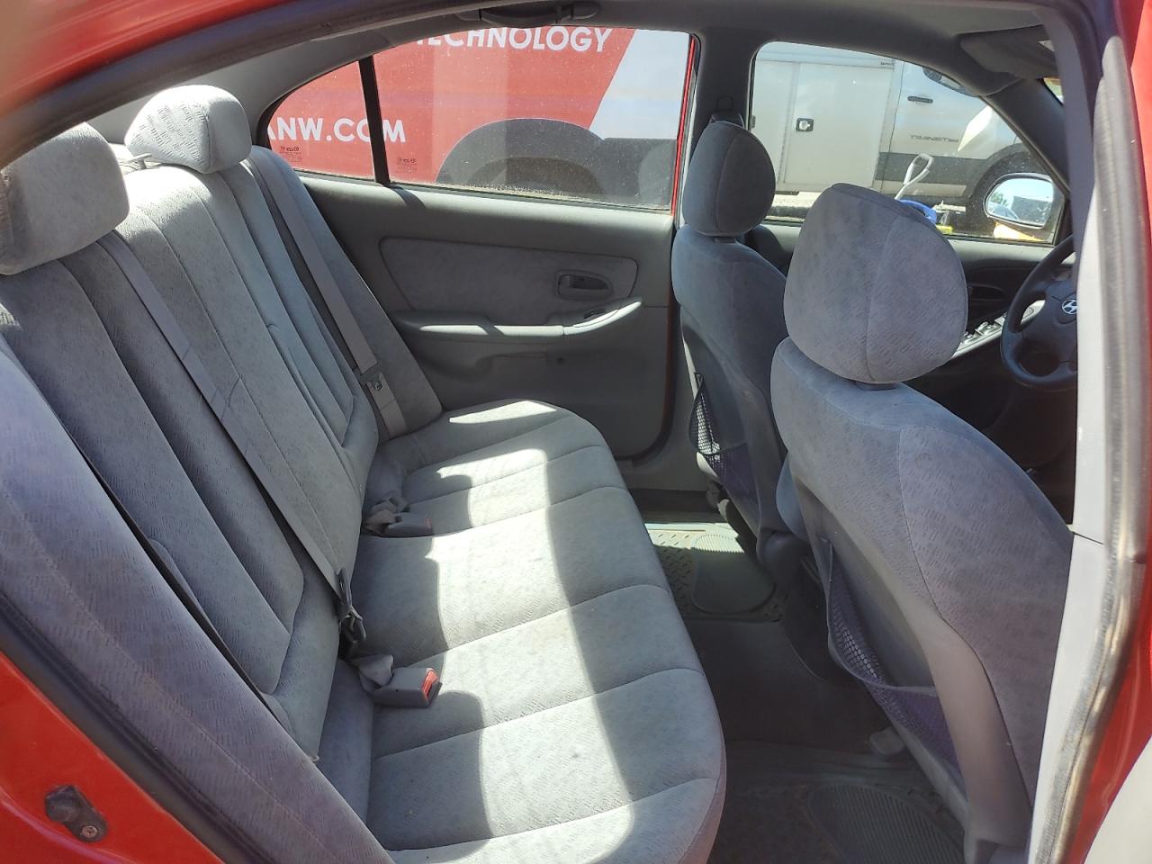 kmhdn46d05u949659 KMHDN46D05U949659 2005 Hyundai Elantra Gls