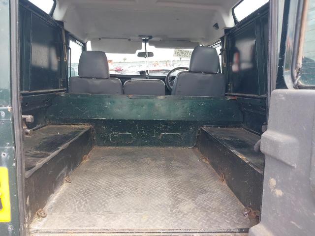2003 LAND ROVER DEFENDER 9