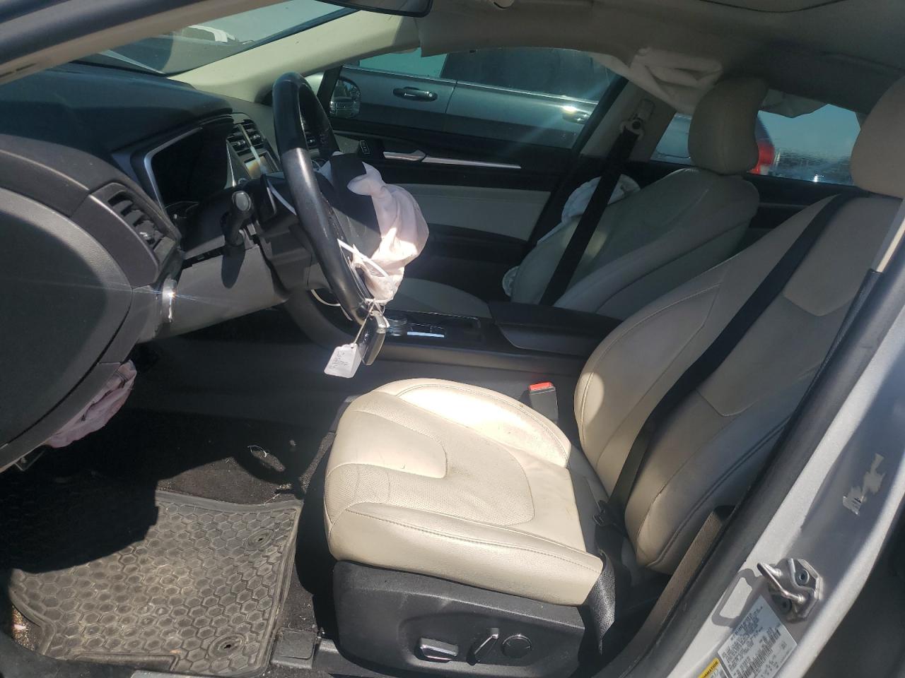 2018 Ford Fusion Titanium/Platinum VIN: 3FA6P0D9XJR155435 Lot: 62705445