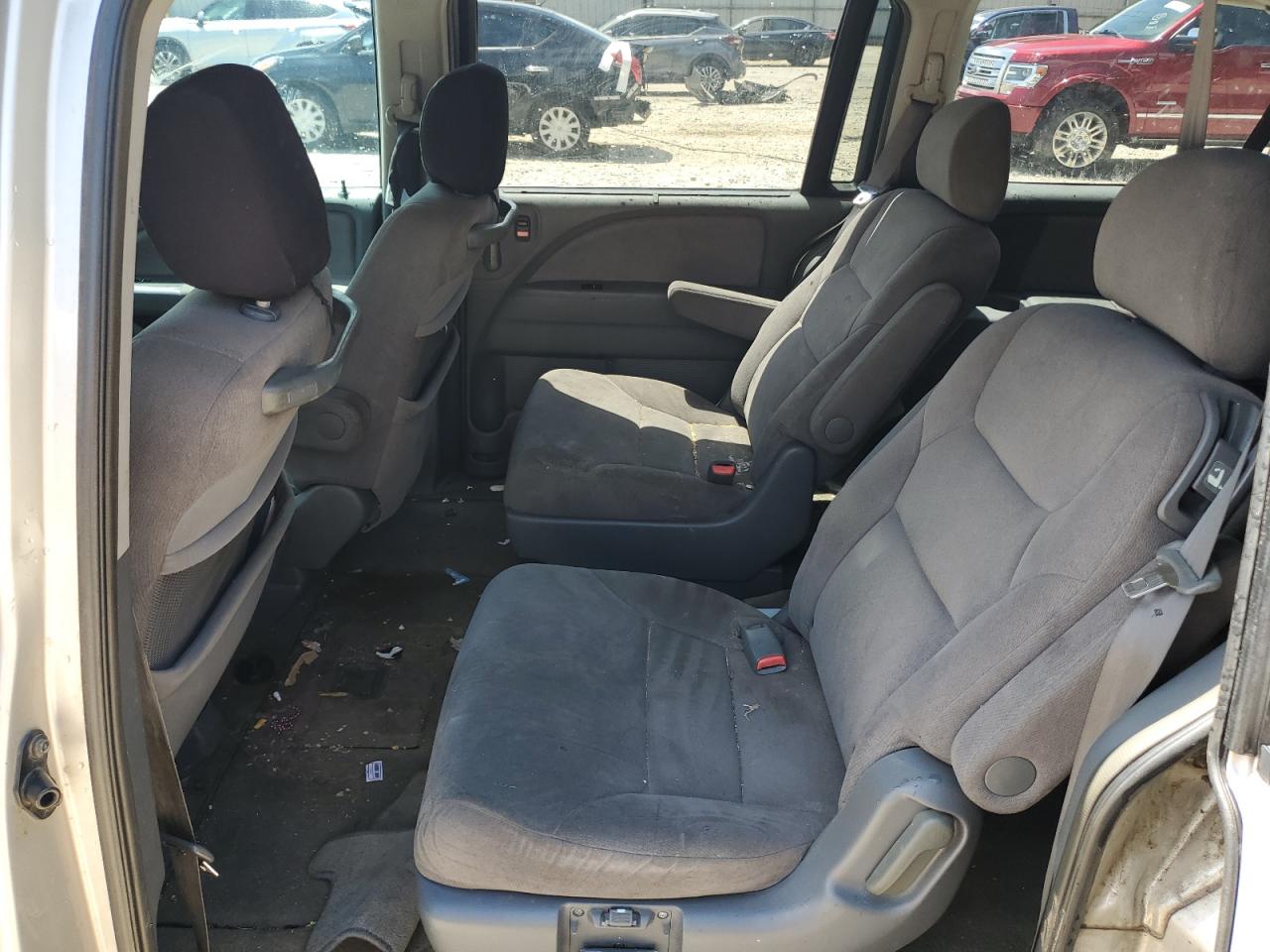 2006 Honda Odyssey Ex VIN: 5FNRL38416B400750 Lot: 64657575