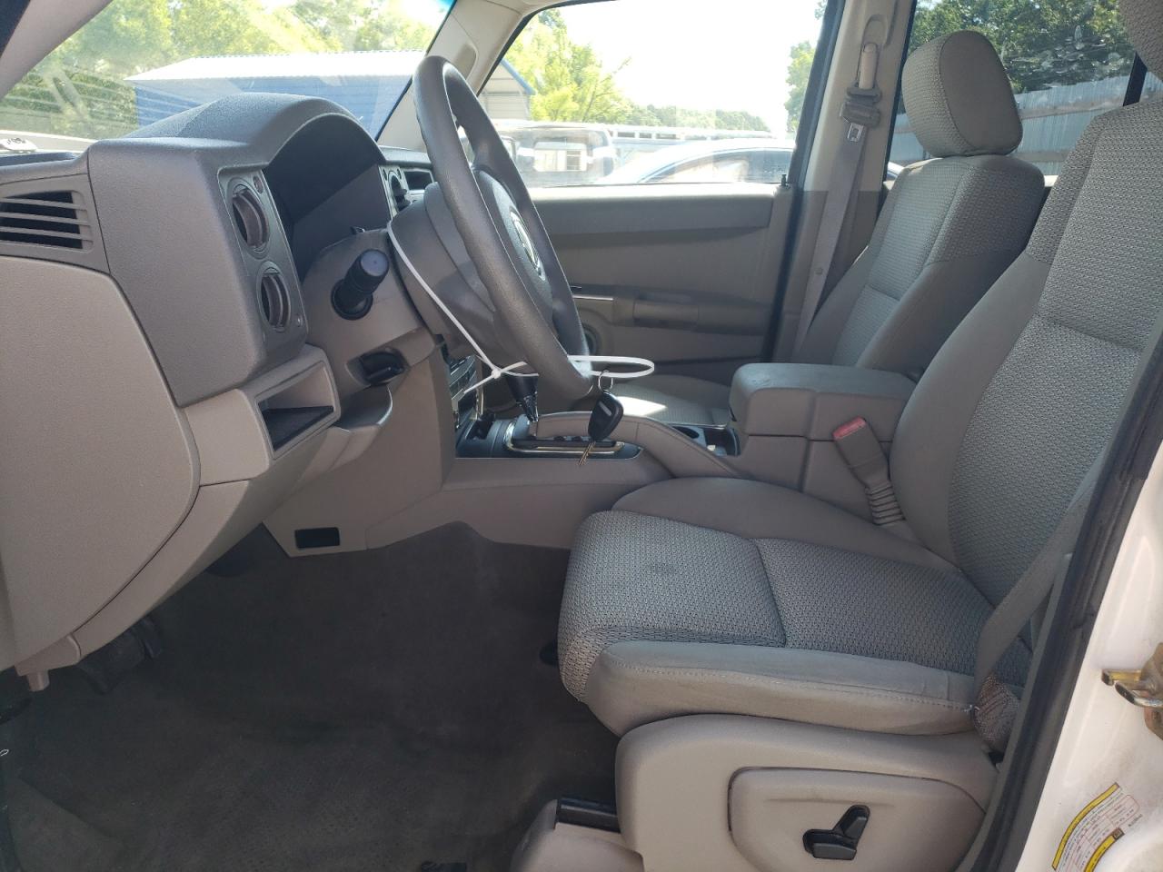 2006 Jeep Commander VIN: 1J8HG48K76C228444 Lot: 63103275