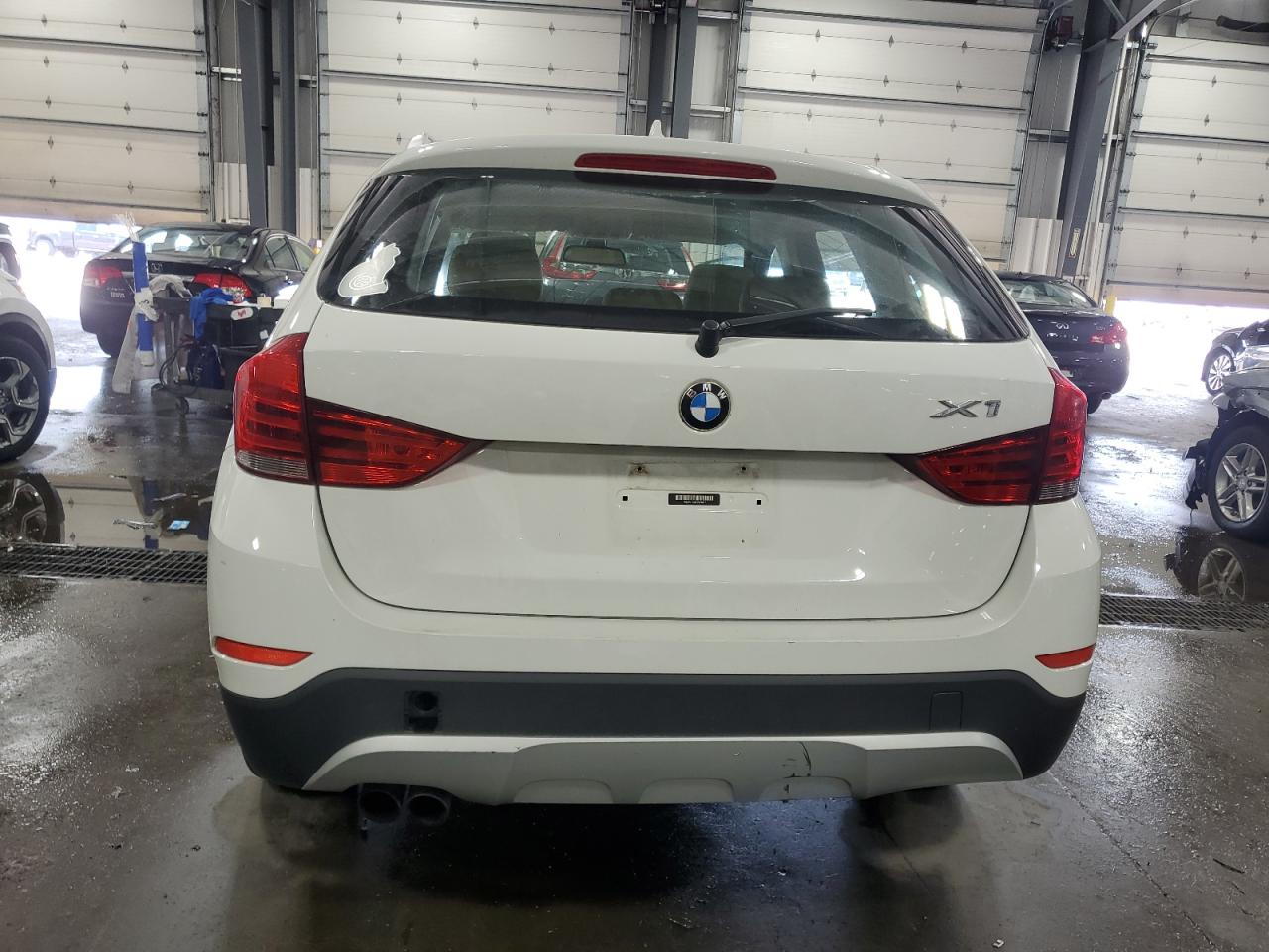 2015 BMW X1 xDrive28I VIN: WBAVL1C50FVY24857 Lot: 64837575