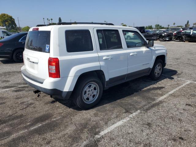 JEEP PATRIOT 2016 Белы