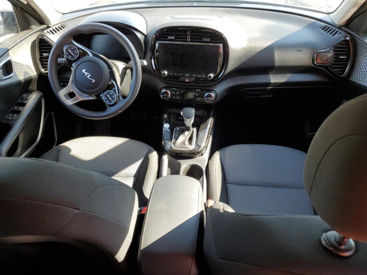 2024 Kia Soul Lx VIN: KNDJ23AU5R7917568 Lot: 65322575