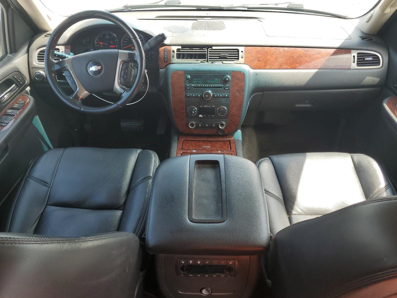 2009 Chevrolet Suburban C1500 Ltz VIN: 1GNFC36059R234791 Lot: 63083585