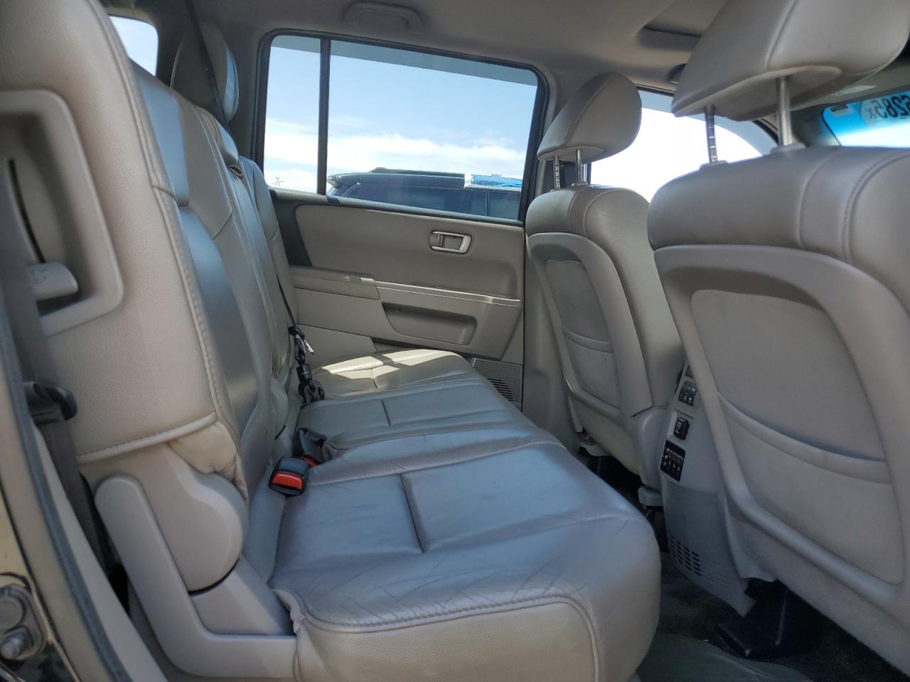 2012 Honda Pilot Exl VIN: 5FNYF4H69CB063198 Lot: 64886285
