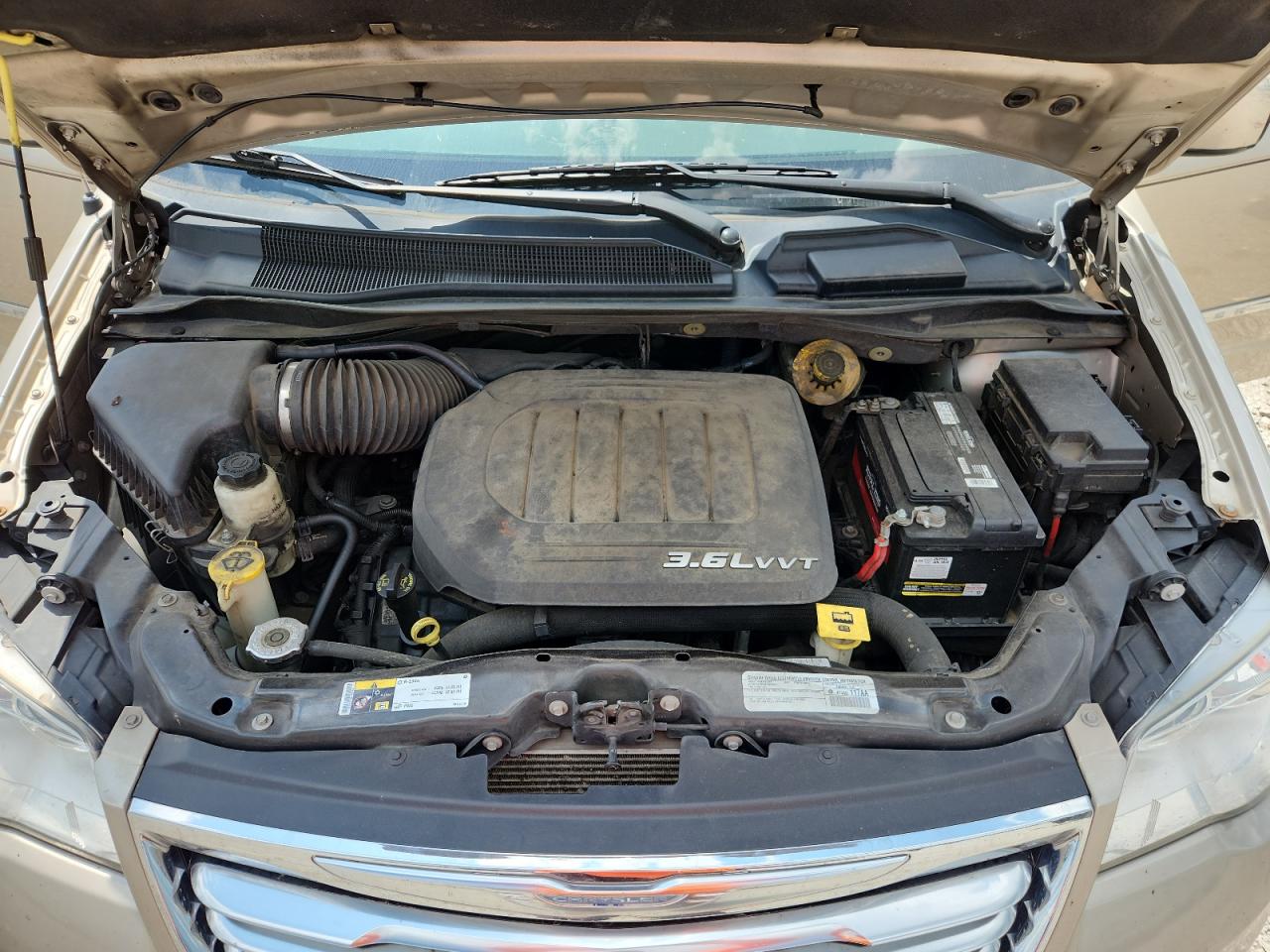 2015 Chrysler Town & Country Touring VIN: 2C4RC1BG9FR654895 Lot: 64069685