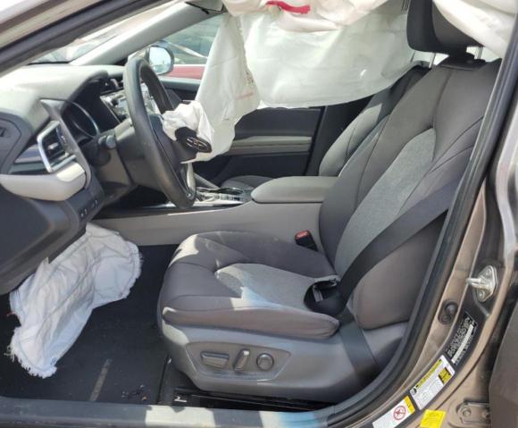  TOYOTA CAMRY 2018 Szary