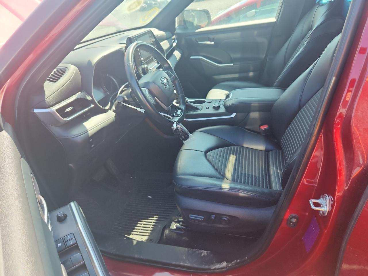 5TDLZRBH9NS253770 2022 Toyota Highlander Xse