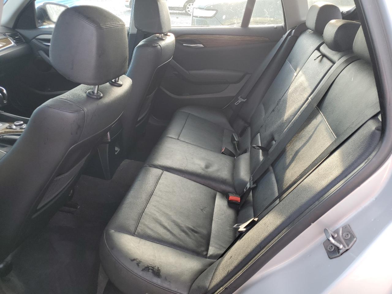 2015 BMW X1 xDrive28I VIN: WBAVL1C57FVY40294 Lot: 64833085