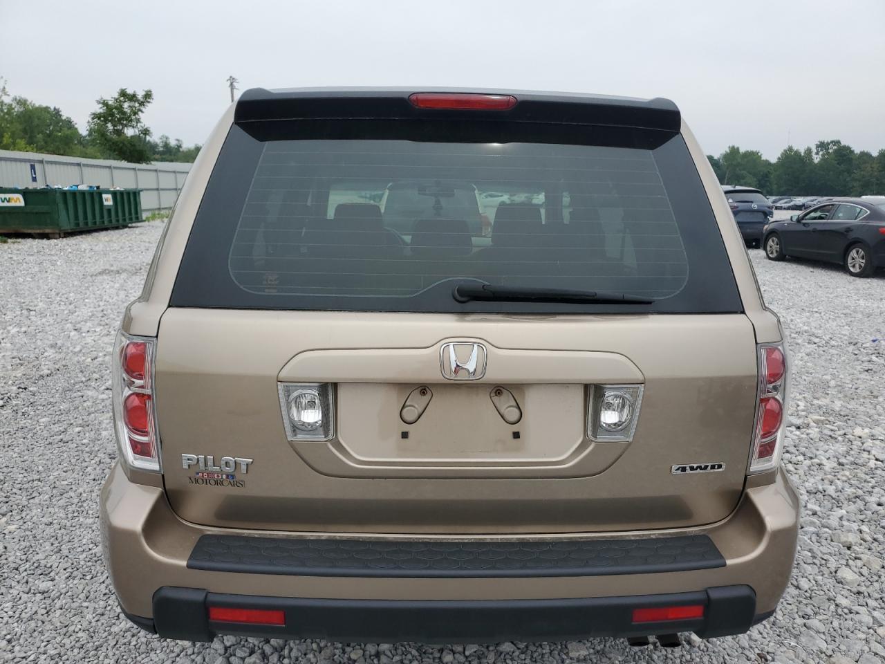 2006 Honda Pilot Lx VIN: 2HKYF18146H558871 Lot: 63369055
