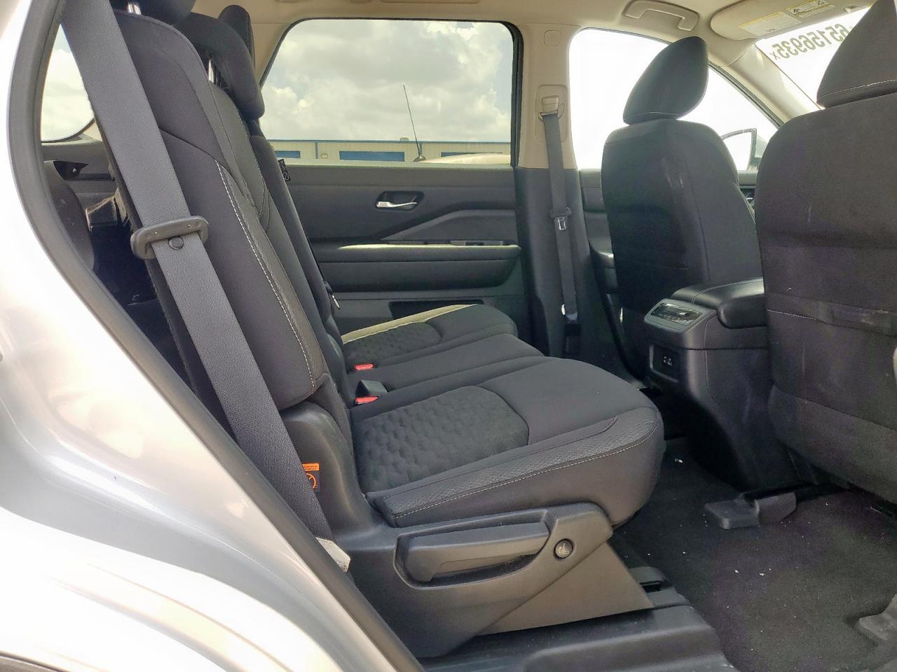 2022 Nissan Pathfinder Sv VIN: 5N1DR3BA5NC245103 Lot: 65156935
