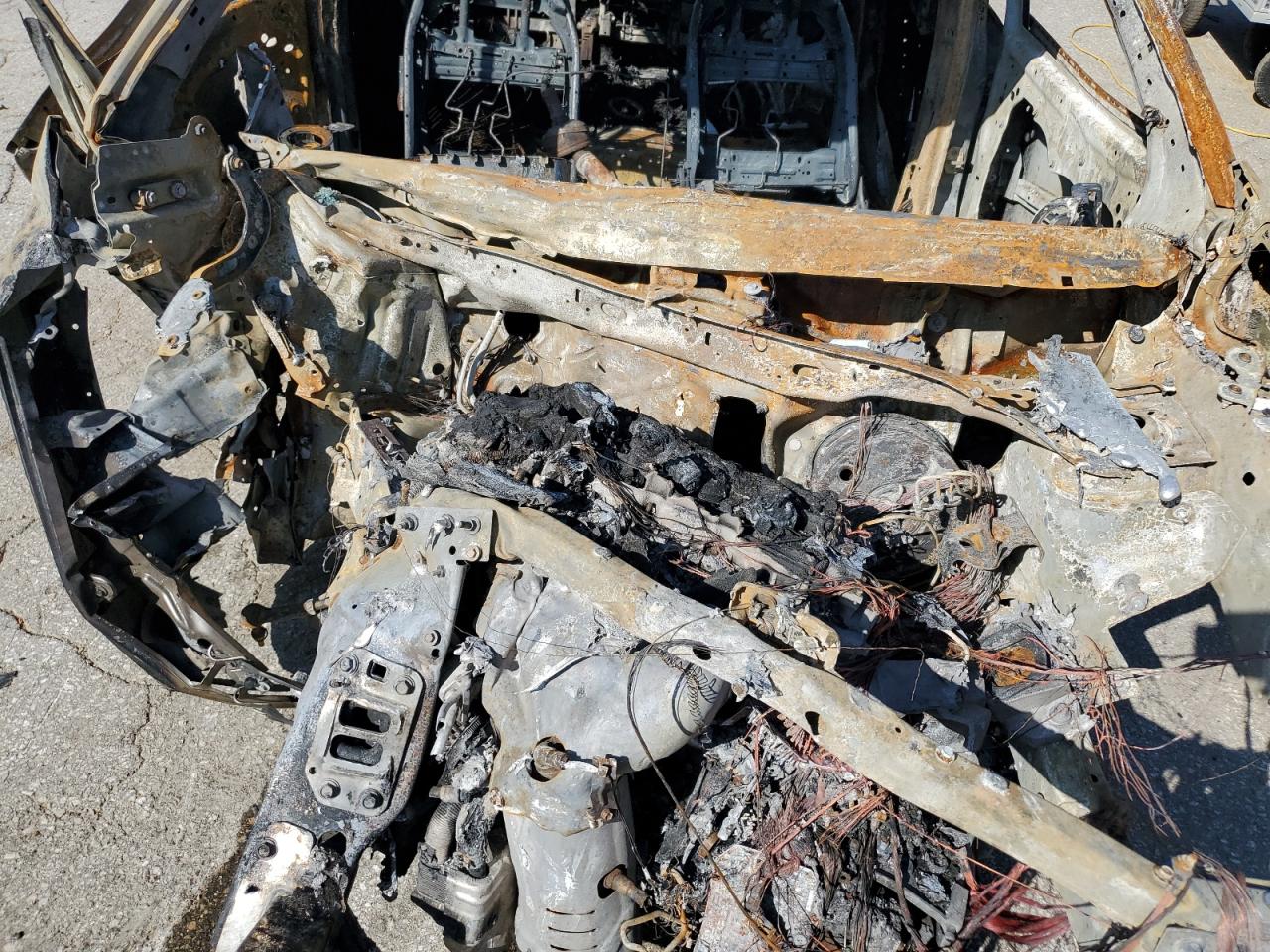 2020 Jeep Cherokee Latitude VIN: 1C4PJMCB4LD525964 Lot: 64810225