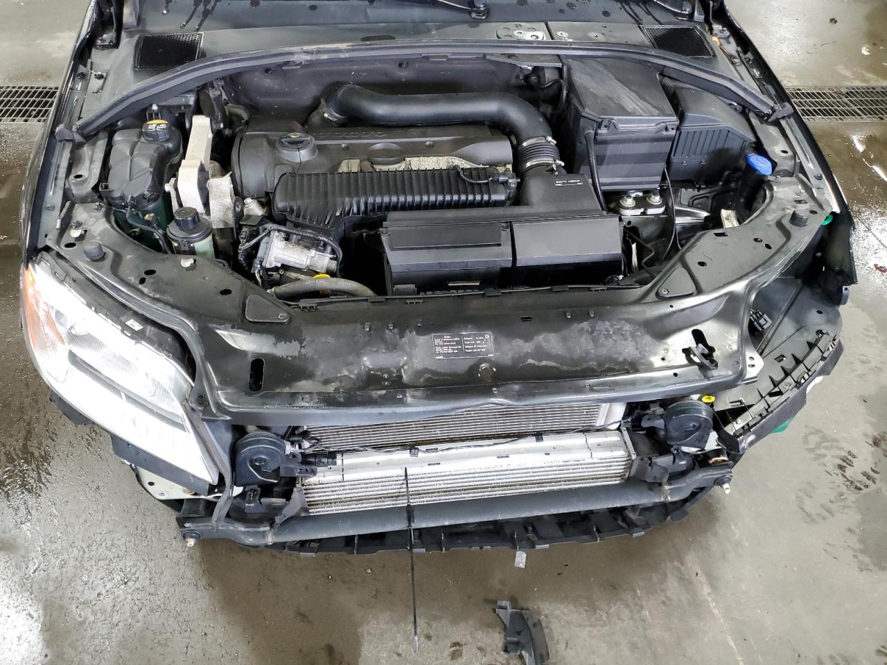 2016 Volvo Xc70 T5 Classic Premier VIN: YV4612NX9G1269401 Lot: 65801095