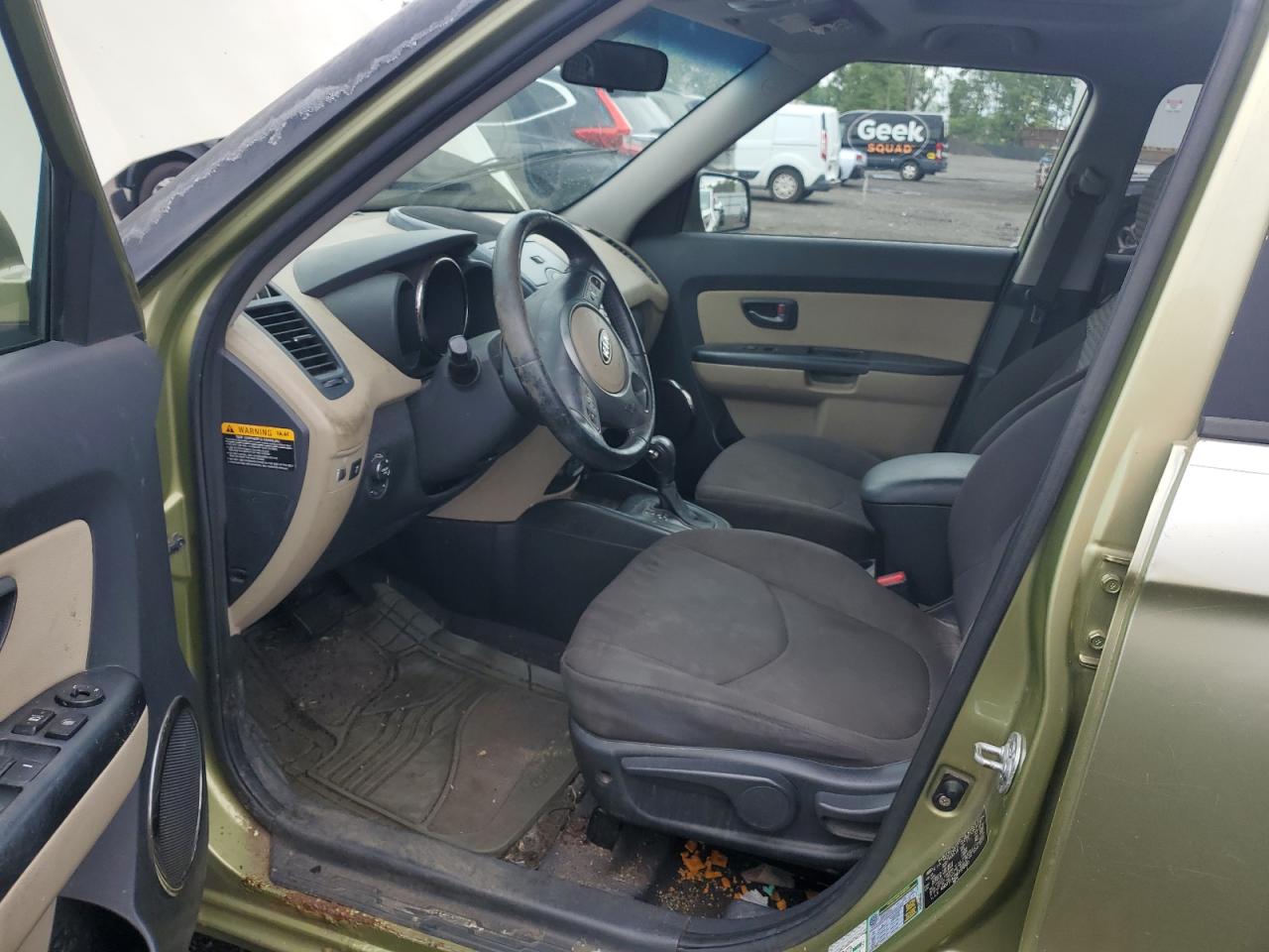 2011 Kia Soul + VIN: KNDJT2A25B7339581 Lot: 63794195