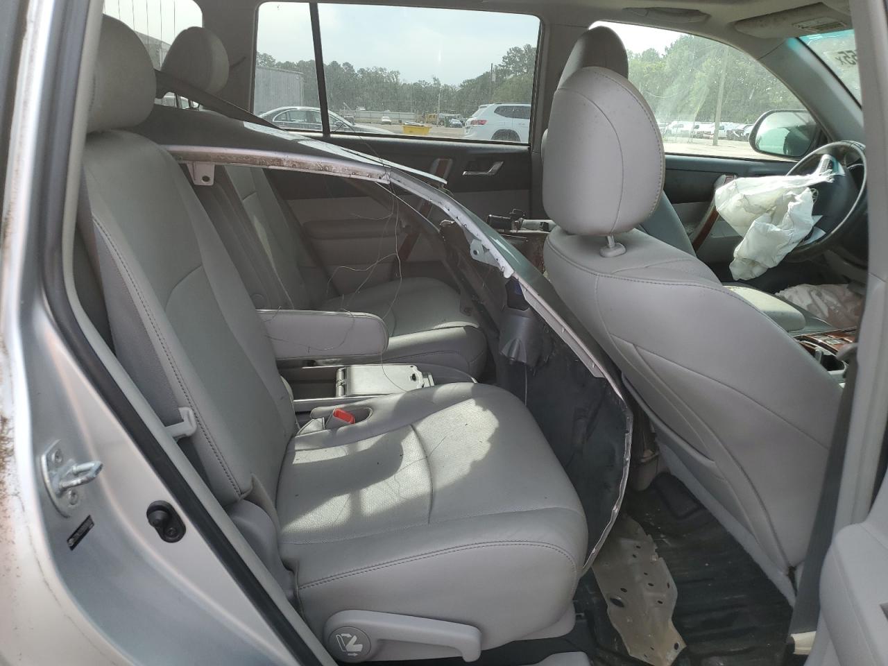 5TDYK3EH5BS049367 2011 Toyota Highlander Limited