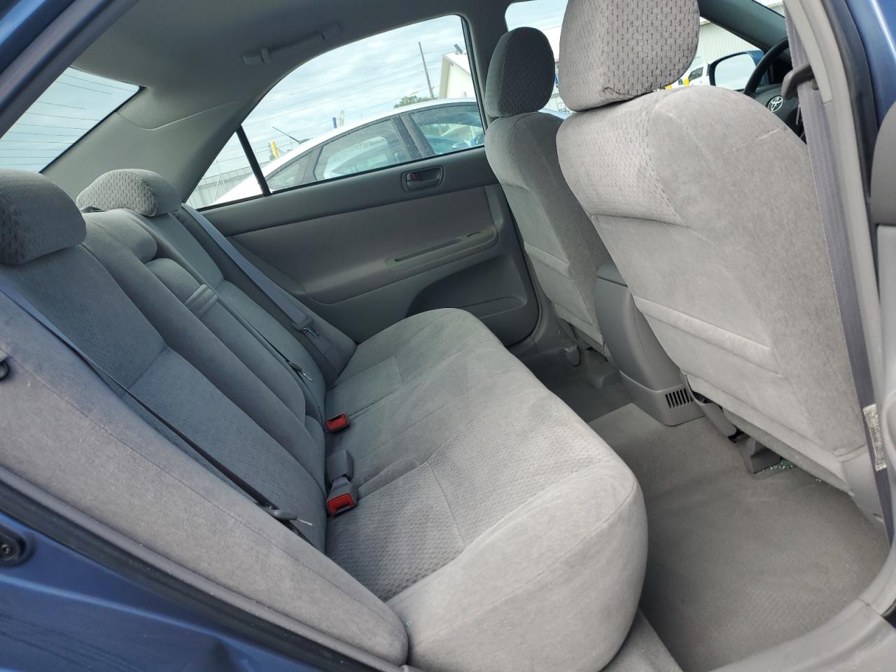 2003 Toyota Camry Le VIN: 4T1BE32K33U782913 Lot: 63060075