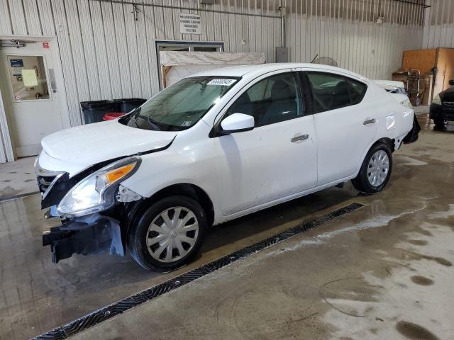  NISSAN VERSA 2018 Білий