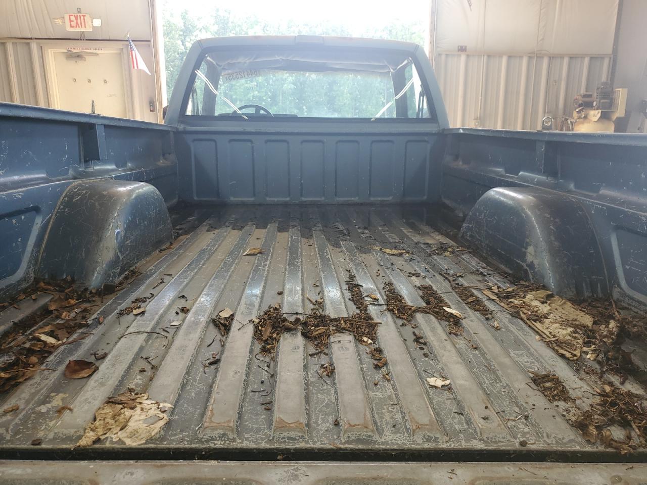 1988 Chevrolet Gmt-400 C2500 VIN: 2GCFC24K2J1276789 Lot: 64412535