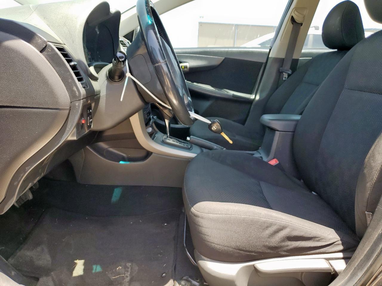 2009 Toyota Corolla Base VIN: 1NXBU40E69Z137624 Lot: 64767385