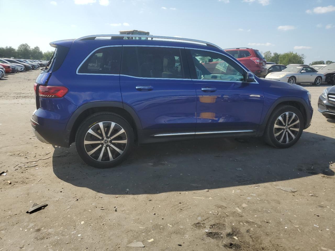 Фото: W1N4M4GB0MW086734