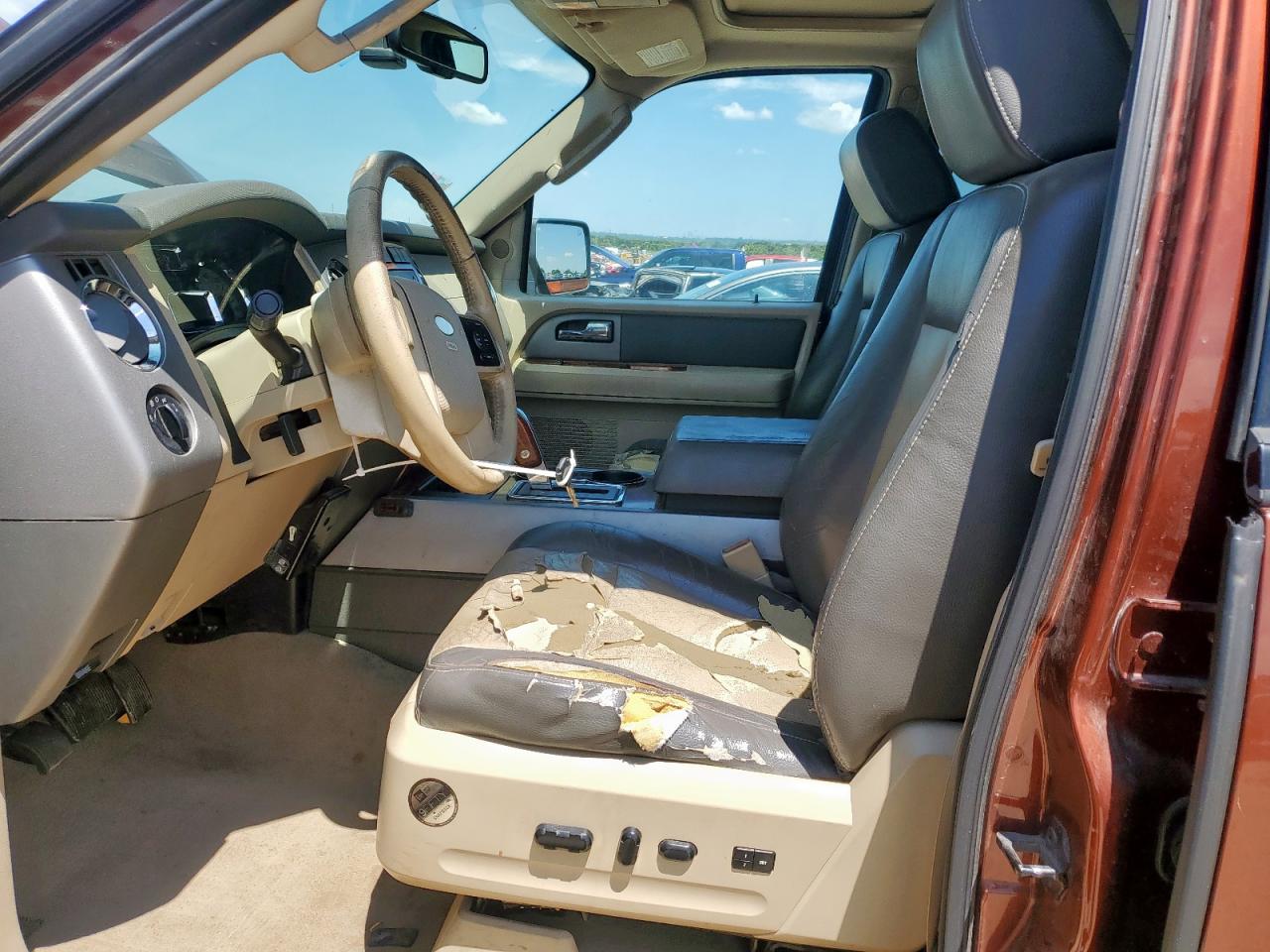 2007 Ford Expedition El Eddie Bauer VIN: 1FMFK17507LA17073 Lot: 64817225