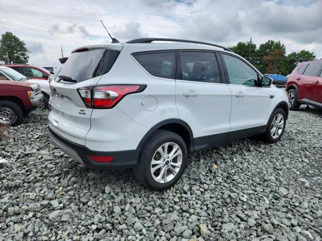  FORD ESCAPE 2018 Biały