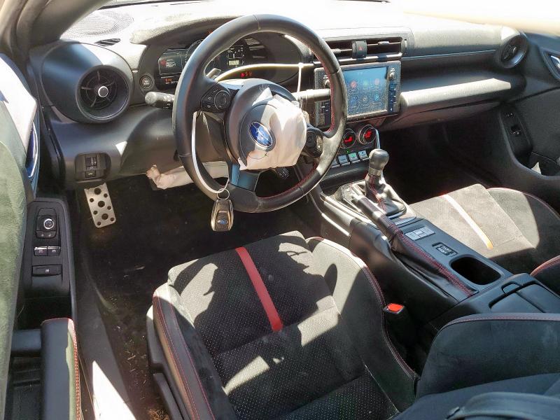  SUBARU BRZ 2022 Серебристый