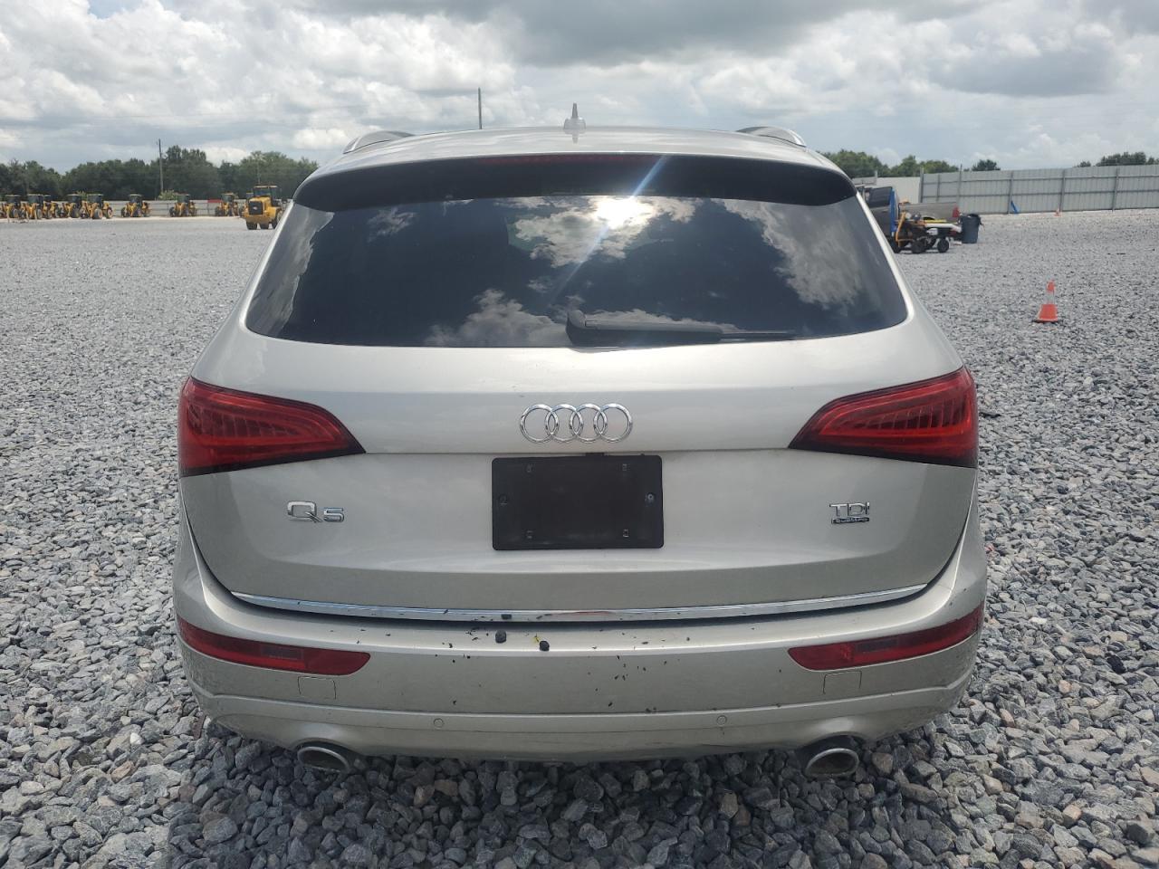 2015 Audi Q5 Tdi Premium Plus VIN: WA1CMAFP1FA059633 Lot: 64687215