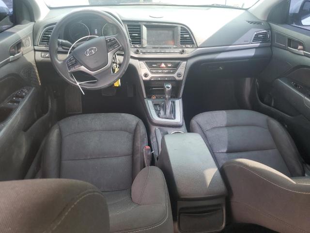  HYUNDAI ELANTRA 2018 Белы