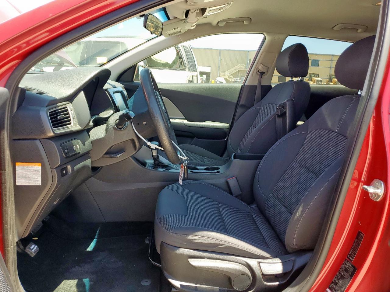 kndcb3lc7k5257578 KNDCB3LC7K5257578 2019 Kia Niro Fe