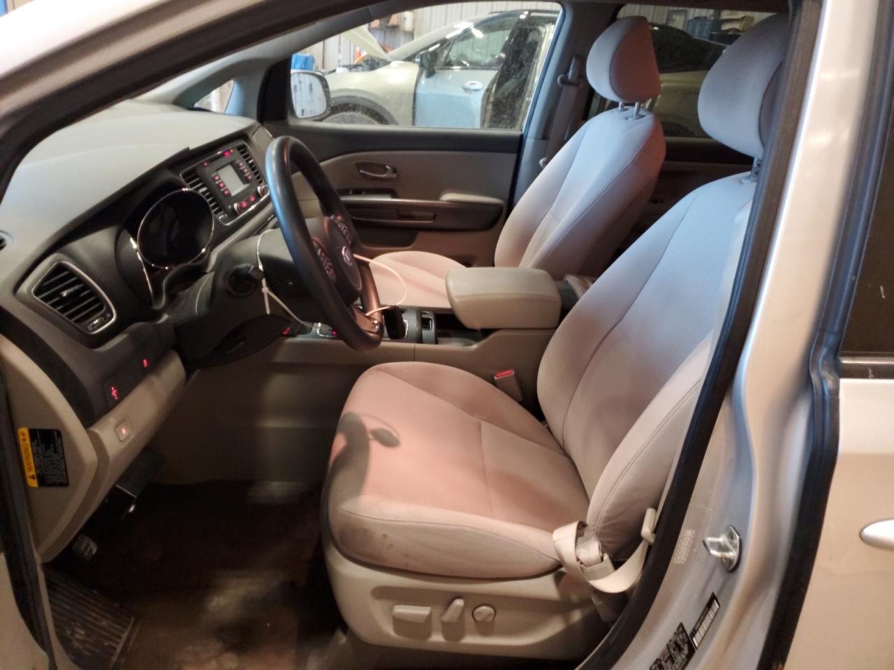 2017 Kia Sedona Lx VIN: KNDMB5C18H6230438 Lot: 64853925