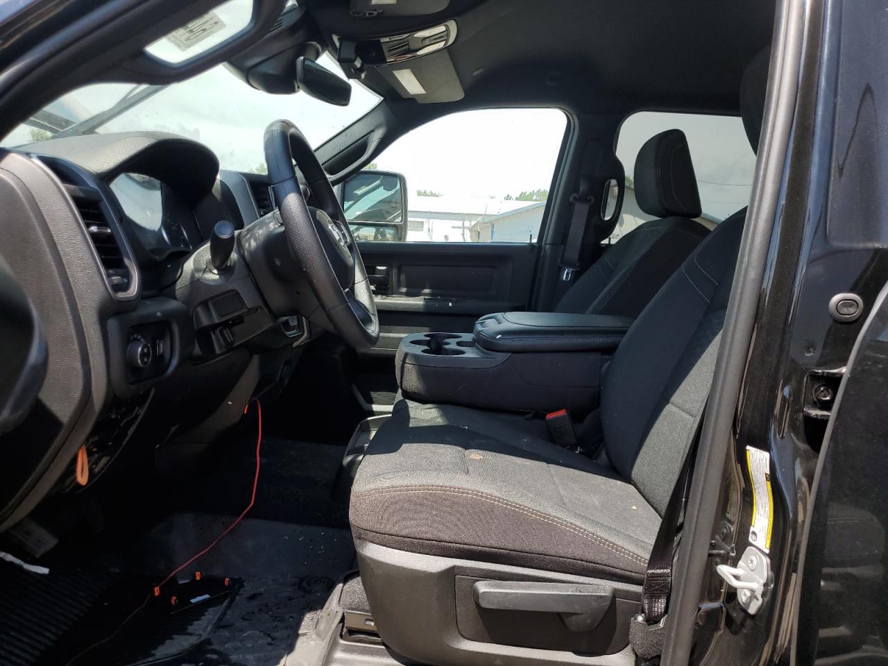 2025 Ram 2500 Tradesman VIN: 3C6UR5CJ9SG530062 Lot: 64495835